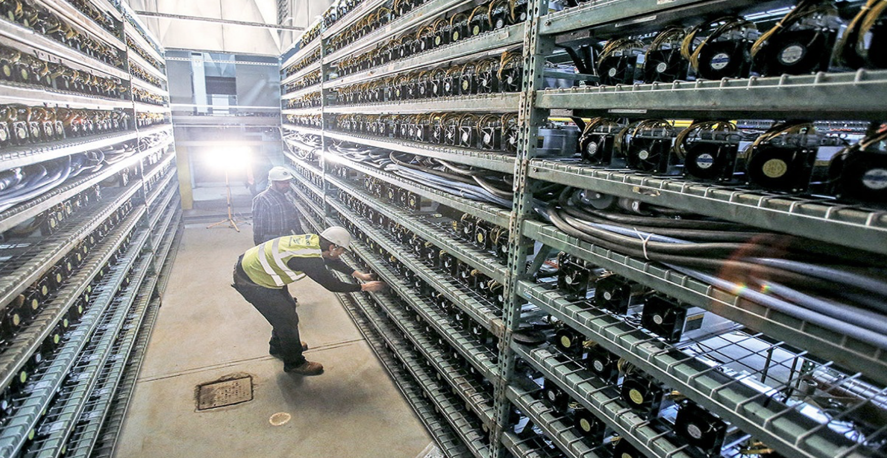 ASIC/GPU machines generate high heat, so proper ventilation is required