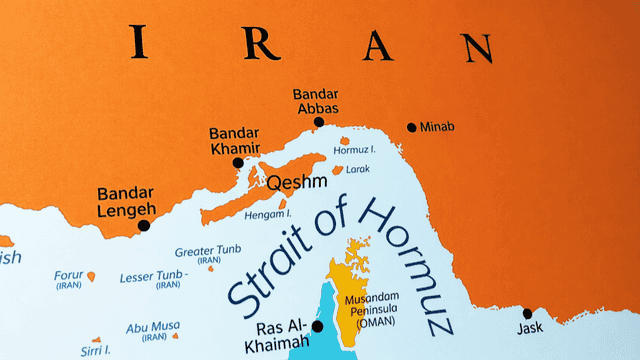 Strait of Hormuz Risks: How Energy Markets Affect Crypto