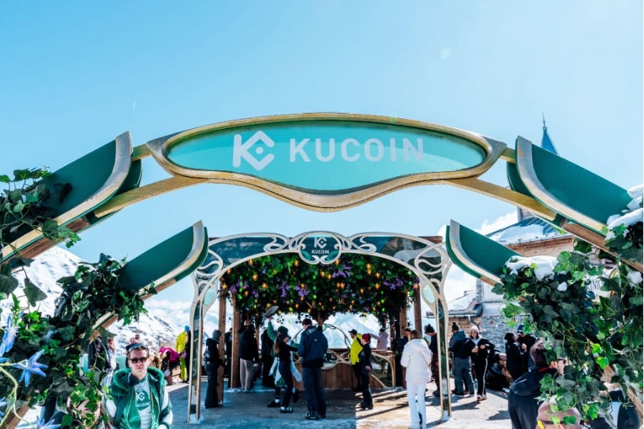 経験から信頼へ：KuCoinがTomorrowland Winterで暗号通貨と文化を結びつける