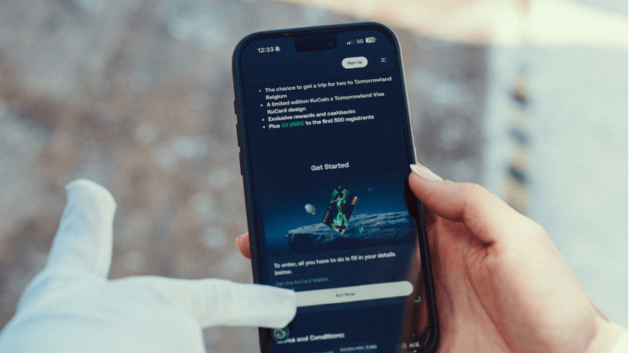 KuCoinはTomorrowland WinterでKuCardを紹介し、より簡単な暗号資産アクセスへの関心の高まりを反映しています