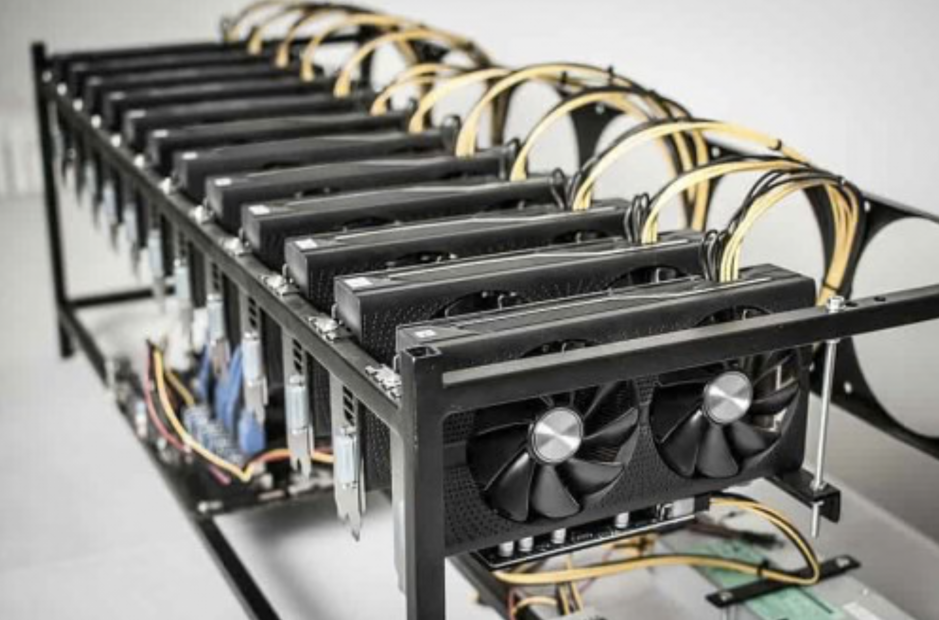 Mining BTC with a CPU or GPU is hardly worthwhile today due to high system difficulty and electricity usage